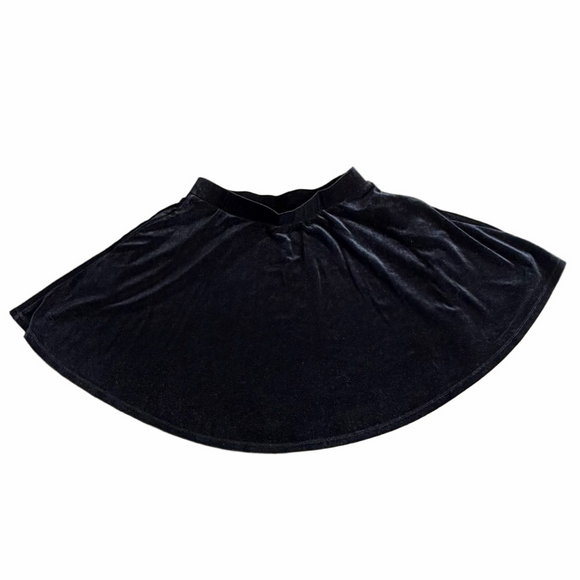 Hot Topic Black Velvet Skater Skirt - Picture 2 of 3